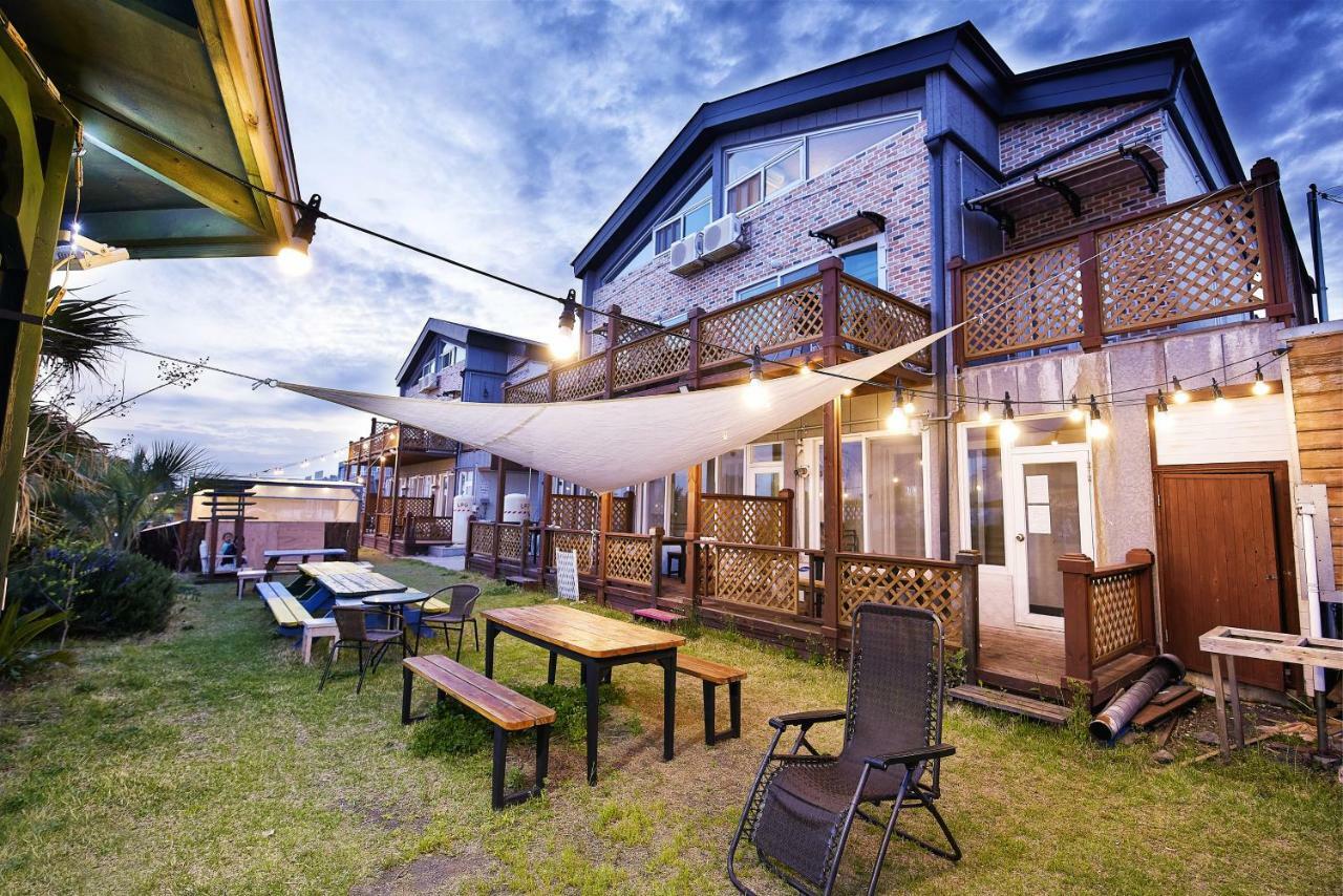 Jeju Sunflower Pension Seogwipo Dış mekan fotoğraf